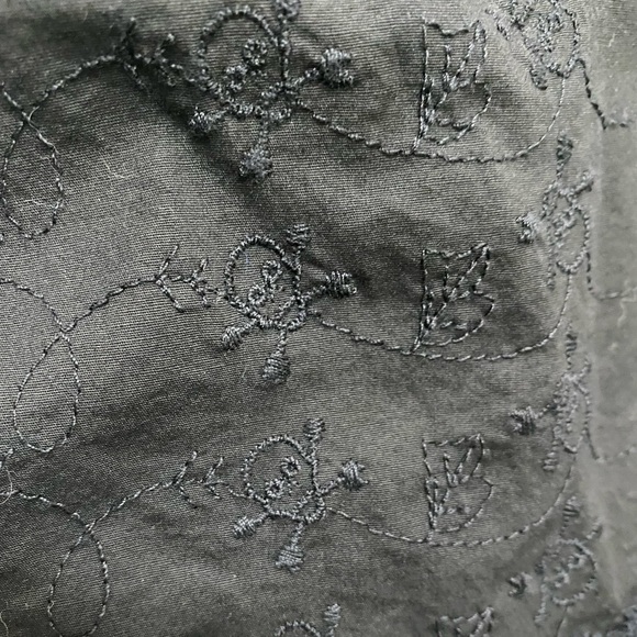 2XL black high low dress with skull and cross bones stitching and lace cutouts - Picture 1 of 4